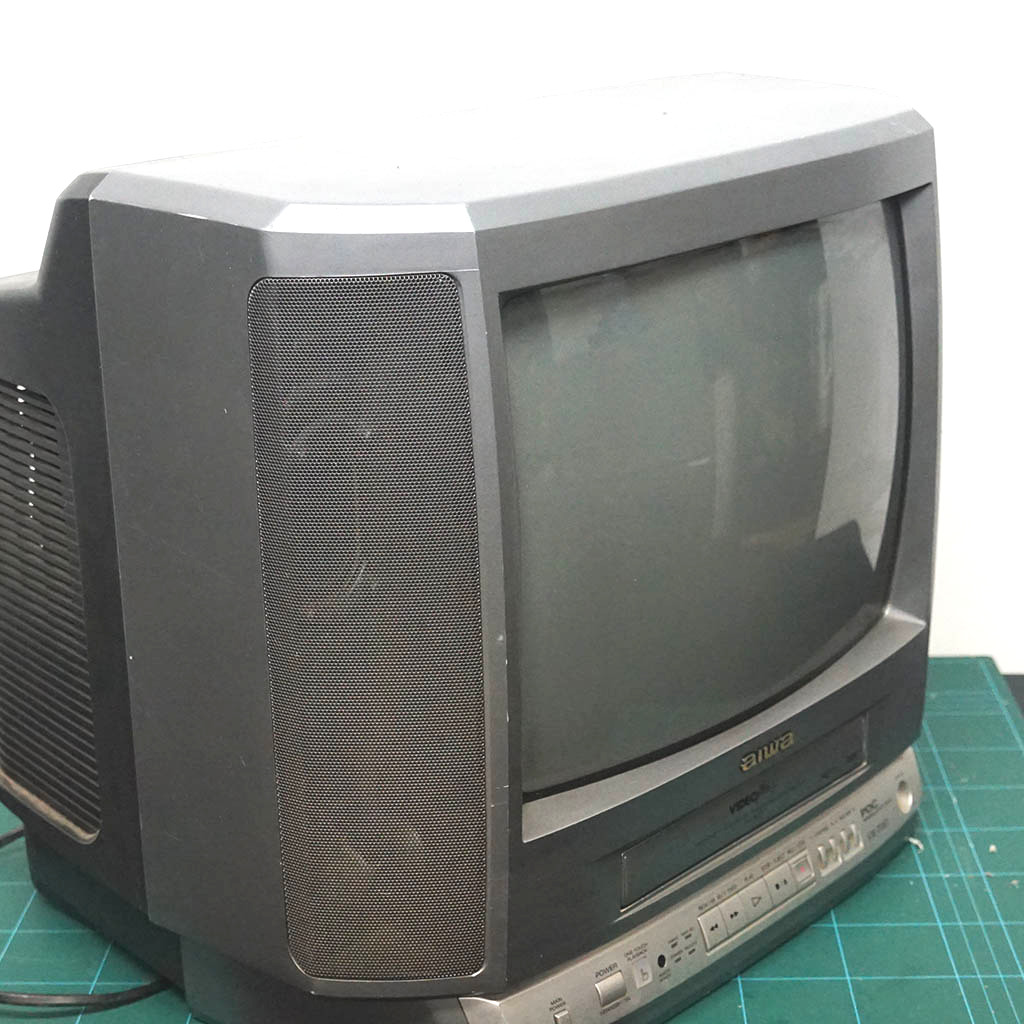 AIWA VX-T147 - Image 2