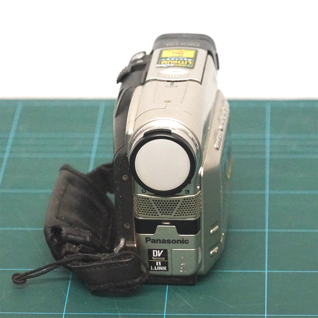 PANASONIC NV-DS33B - Image 1